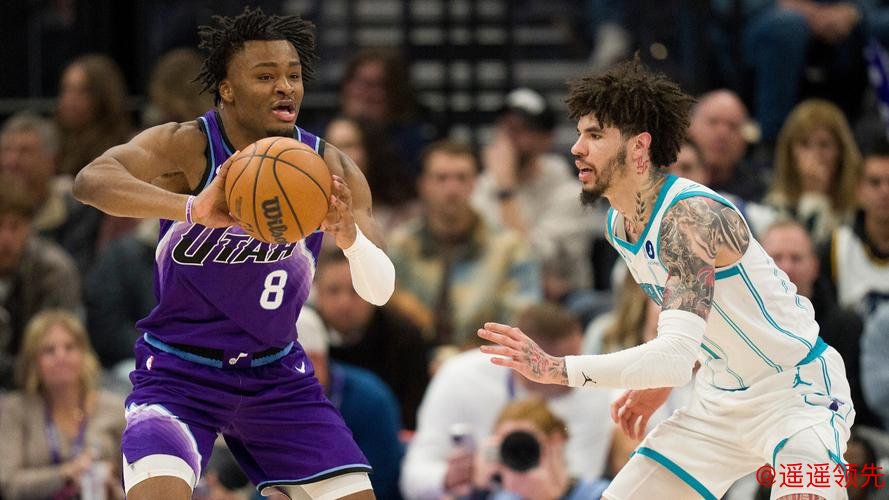 NBA-鲍尔17+5+5黄蜂9人上双150-95狂胜爵士55分