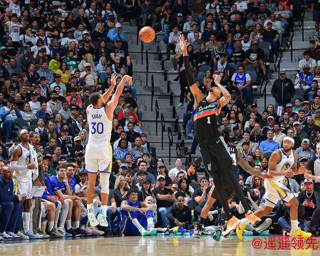 库里或将离队，有望携手文班！震撼交易方案曝光，马刺笑开怀